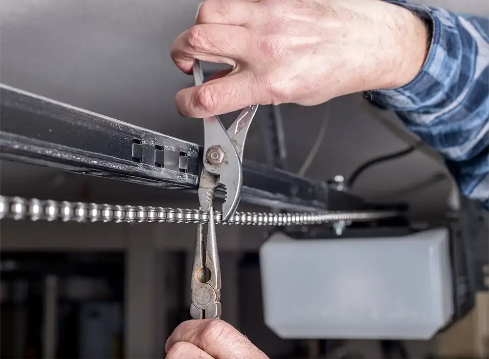 garage door repair services in Springfield il